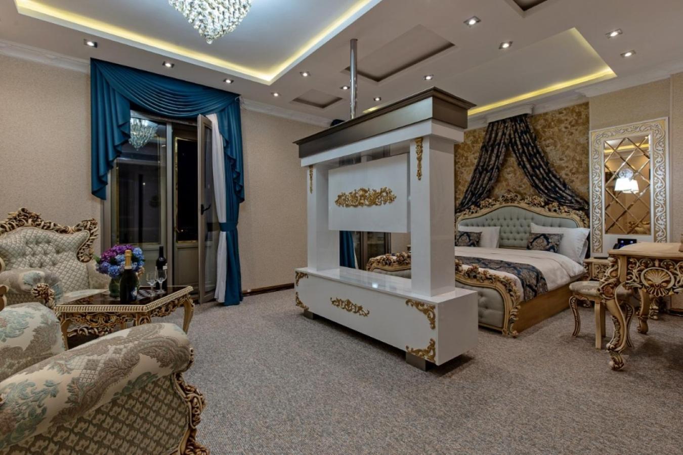 Hotel Aqua Freedom Tbilisi Exteriör bild