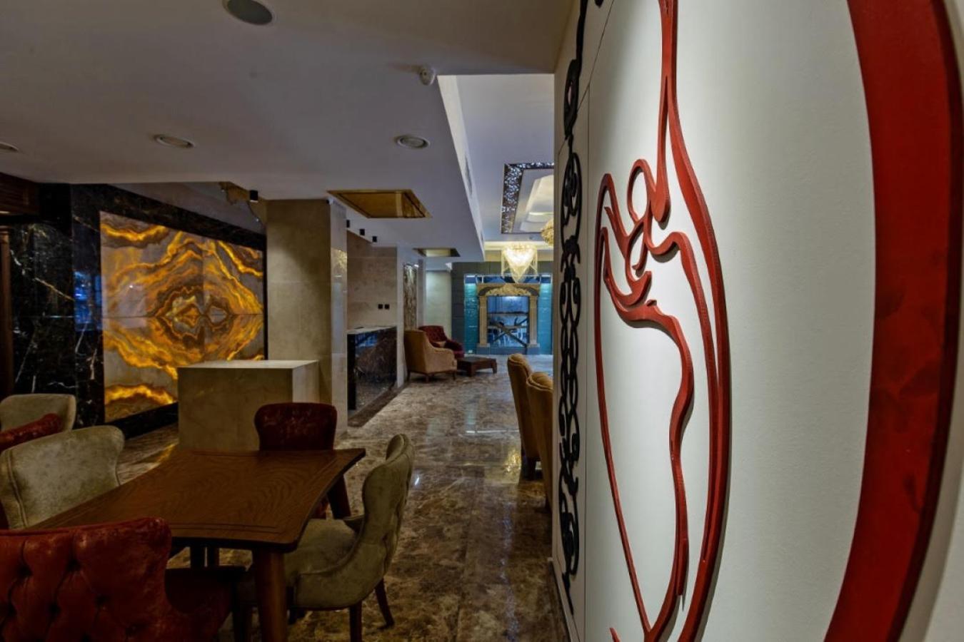 Hotel Aqua Freedom Tbilisi Exteriör bild